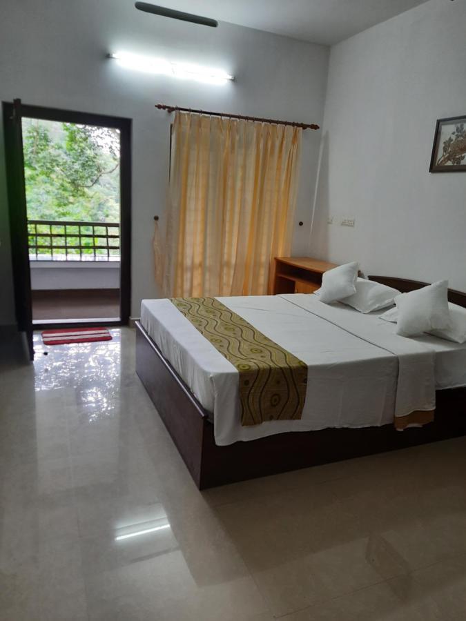 Spring And Valley View Thekkady Exterior foto