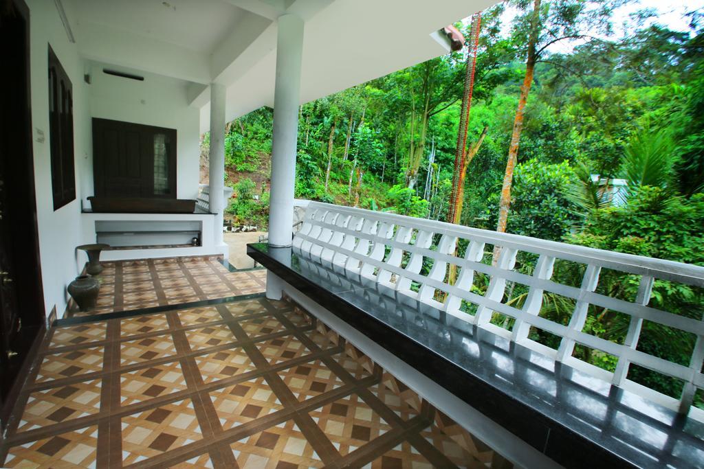 Spring And Valley View Thekkady Exterior foto